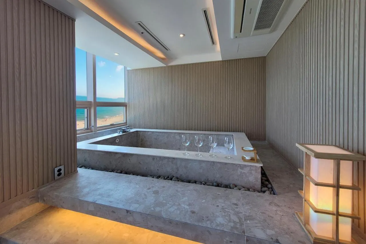 Hotel Uh Suite The Haeundae