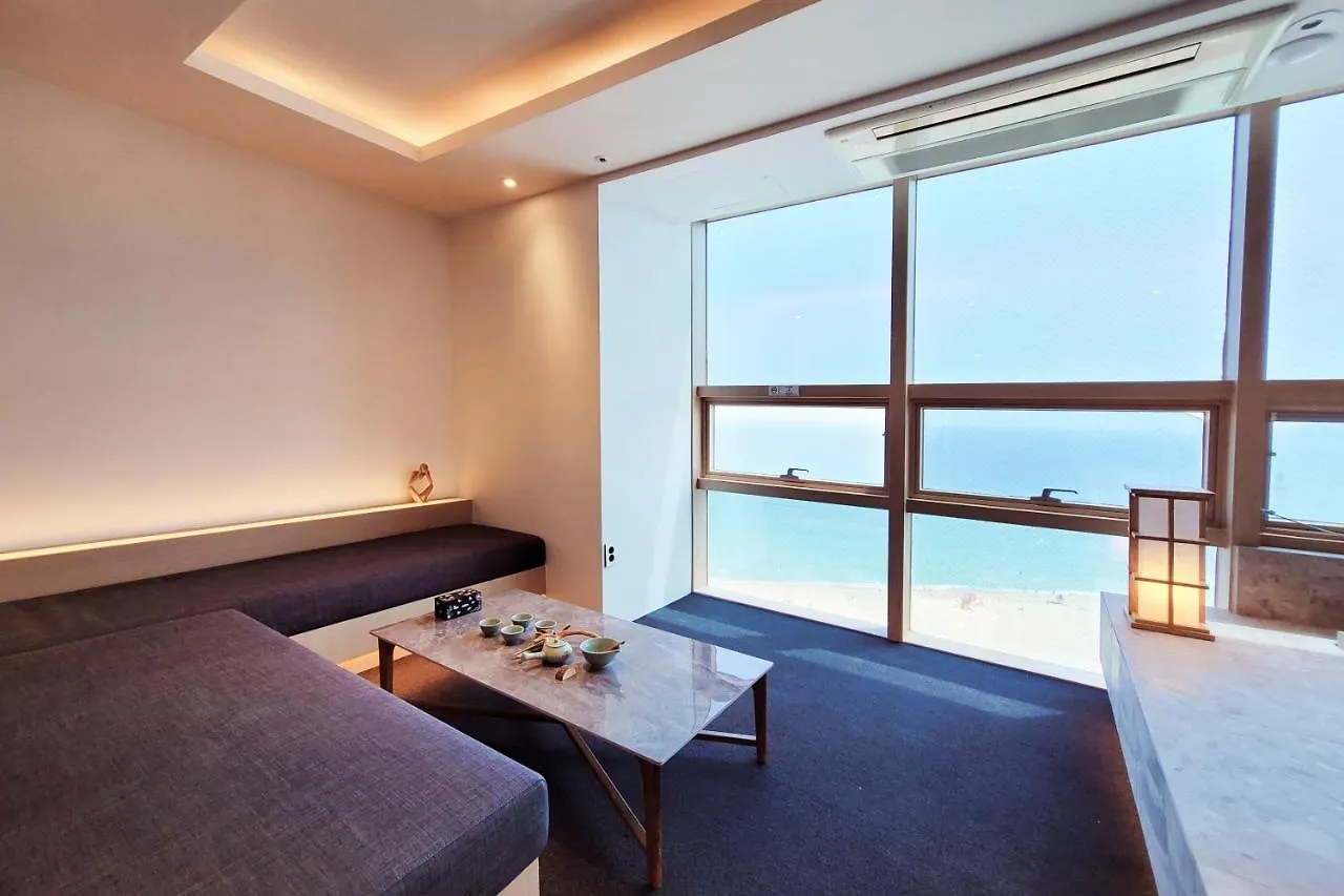 Uh Suite The Haeundae Hotel Busan